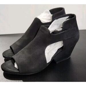 Eileen‎ Fisher Size 8 Iris Sandals Black Nubuck Leather Women's Block Heel EUC